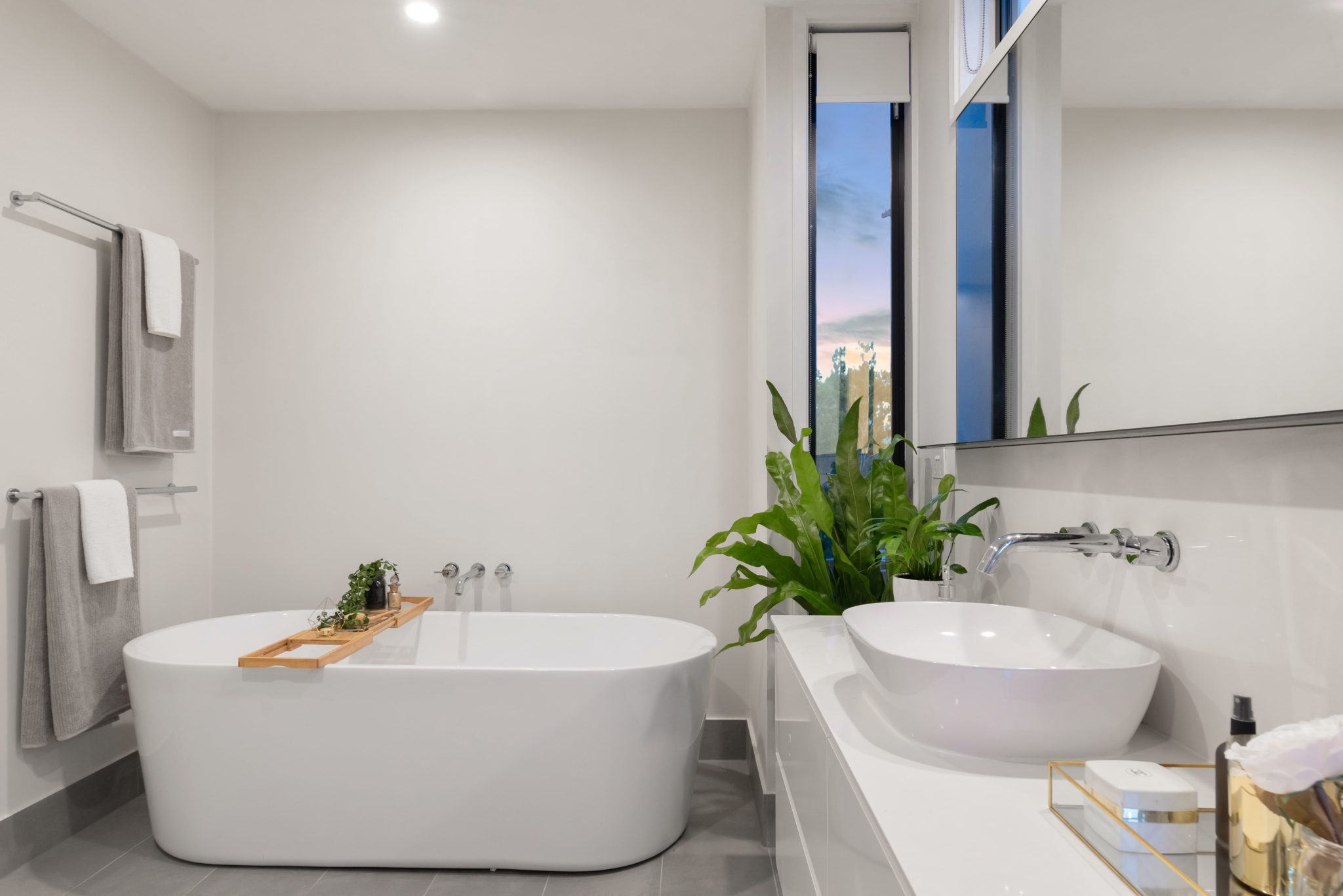 What are Bathtubs Made of? – A List of the 10 Best Bathtub Materials in Australia