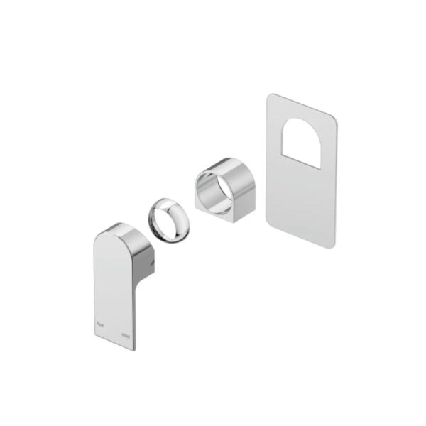 Beki Square Plate Shower Mixer in Chrome - Image 2